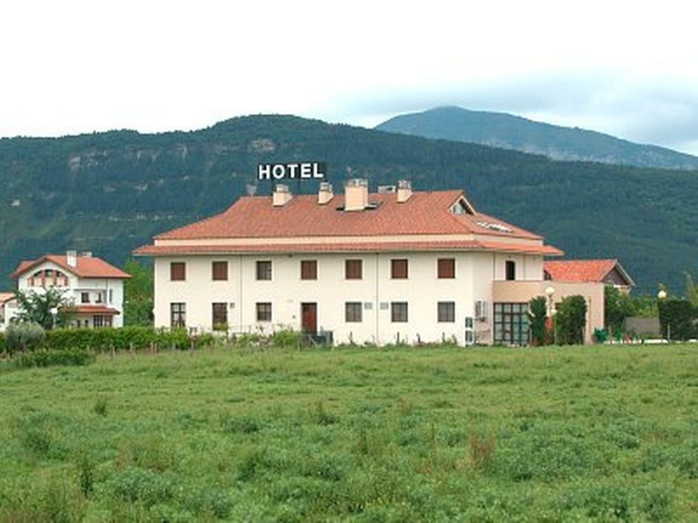 Hotel Ekai Ecay Dış mekan fotoğraf